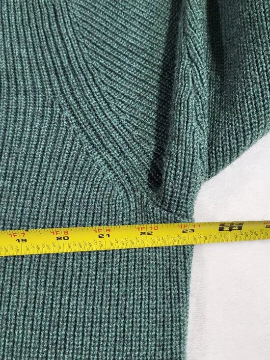 Vineyard Vines Mens Oysterman Button Mock Merino Wool Sweater - Large - Picture 8 of 9